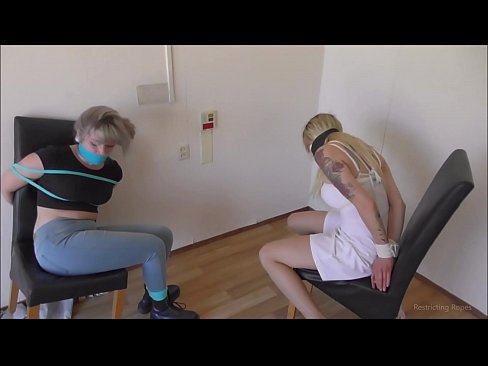❤️ Verslaaf / vasgebind en gesnoer / meisie in nood ❌ Superpornografie by porn af.pornsexer.ru